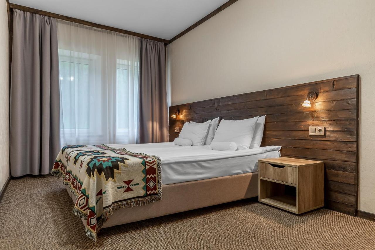Zahar Berkut Hotel Slavske Buitenkant foto
