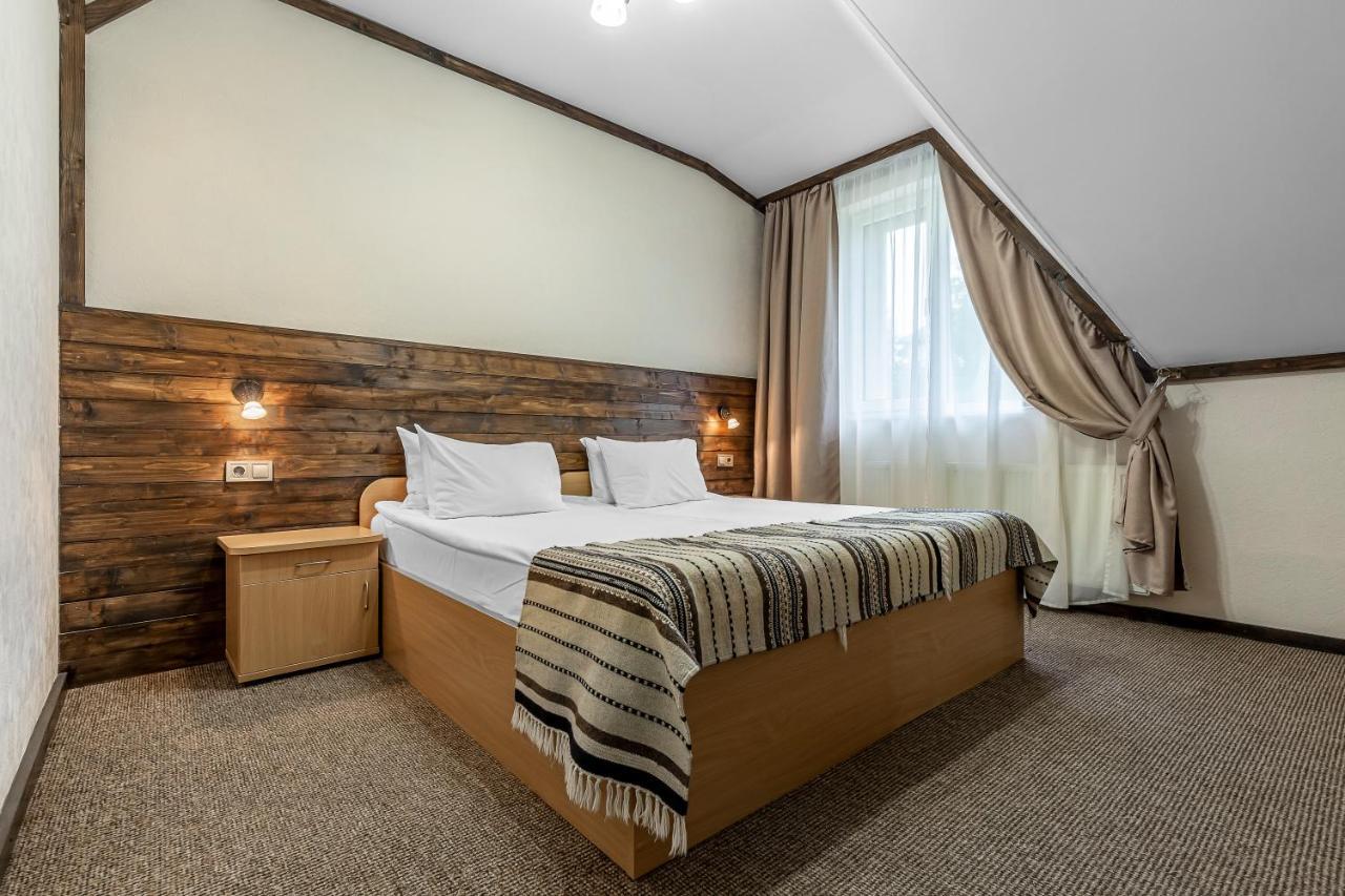 Zahar Berkut Hotel Slavske Buitenkant foto