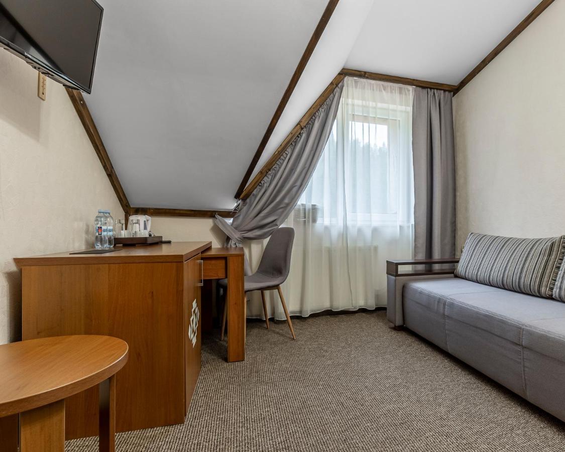 Zahar Berkut Hotel Slavske Buitenkant foto